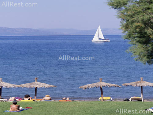 Oceanis Beach Resort 7
